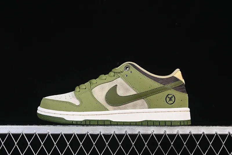All categories Nk SB Dunk series Nk SB Dunk Low low-top sneakers Yuto Horigome x Nk SB Dunk joint model 2.0 low-top casual sneakers HF8022-300